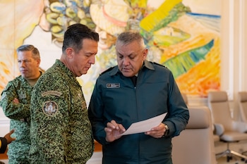 Altos mandos militares señalan posibles