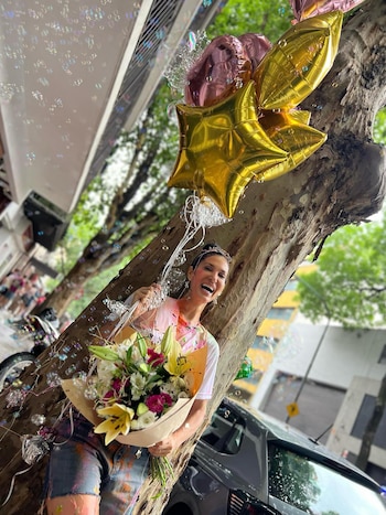 En un evento al aire