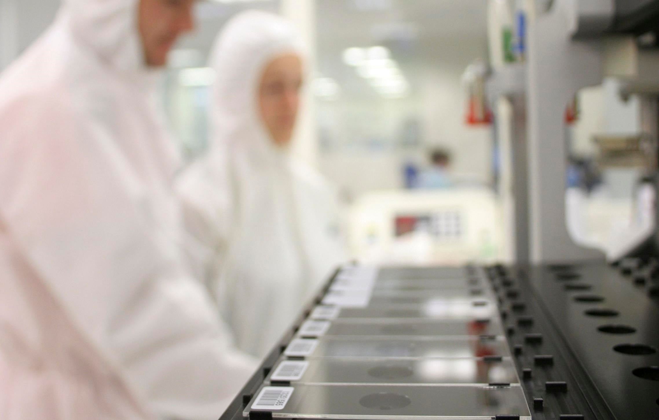 La nueva técnica, llamada 'coagulación por clic', utiliza glóbulos rojos como piezas estructurales y mejora significativamente la tenacidad de los coágulos artificiales ( EFE/Archivo)