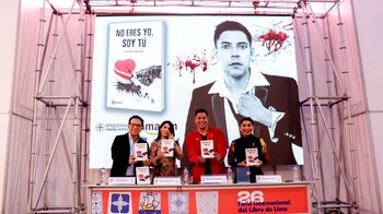 Alvaro Rondón en la presentación