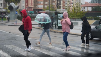 El 112 recibe cerca de un centenar de llamadas en Cantabria por las lluvias