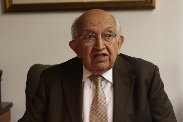 Plinio Apuleyo Mendoza: así reaccionaron las redes sociales tras el fallecimiento del escritor