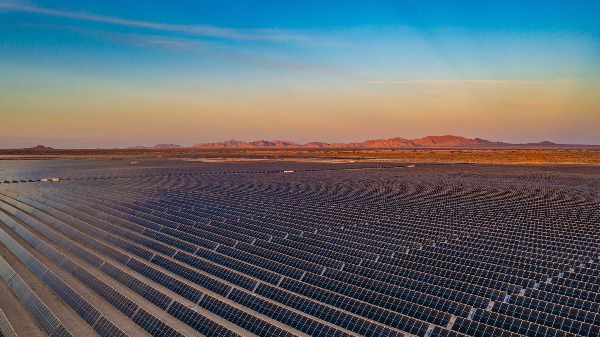 El nuevo proyecto fotovoltaico incrementa la capacidad de generación renovable y refuerza la estabilidad del suministro energético. (X/ @CFEmx)