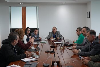 La negociación se lleva a