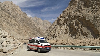 Cinco muertos tras un derrumbe en una mina ilegal del suroeste de China