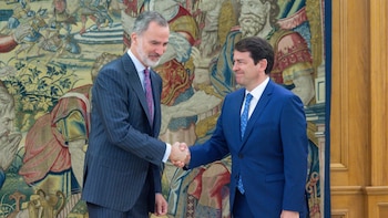 El Rey recibe en Zarzuela a Mañueco tras su reelección como presidente de Castilla y León