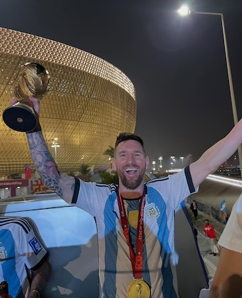 La inédita foto que subió Lo Celso en su mensaje de despedida de Messi de la selección argentina (Foto: @locelsogiovani)