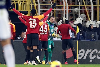 El nigeriano Henry Onyekuru festeja