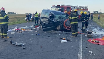 Chocaron de frente dos camionetas
