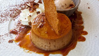 Flan de turrón de chocolate: