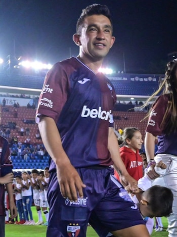 Christian ‘Hobbit’ Bermúdez anotó para Atlante y Arturo Ledesma marcó para Necaxa en el empate de 2011. (X/ @Atlante)