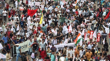 Dimite el ministro de Educación de India tras las fuertes protestas por la filtración de preguntas de exámenes