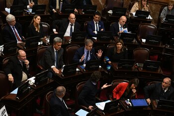 Aumento de jubilaciones y reactivación