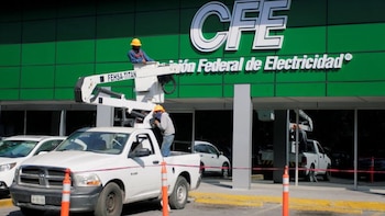 Frente frío dejó sin luz