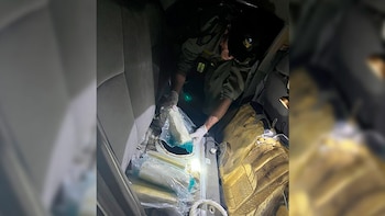 Salta: condenaron a un ex policía que definía quién transportaba cocaína mediante el juego de “piedra, papel o tijera”