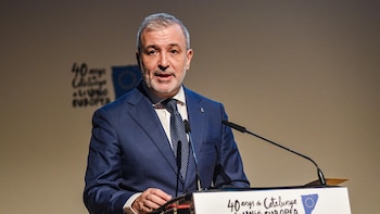 El alcalde de Barcelona celebra la visita del Papa como "icono" de los derechos humanos
