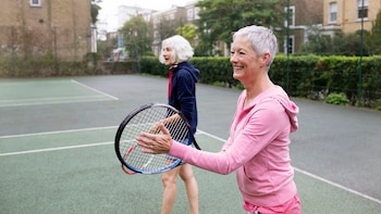 Si compite anualmente en disciplinas