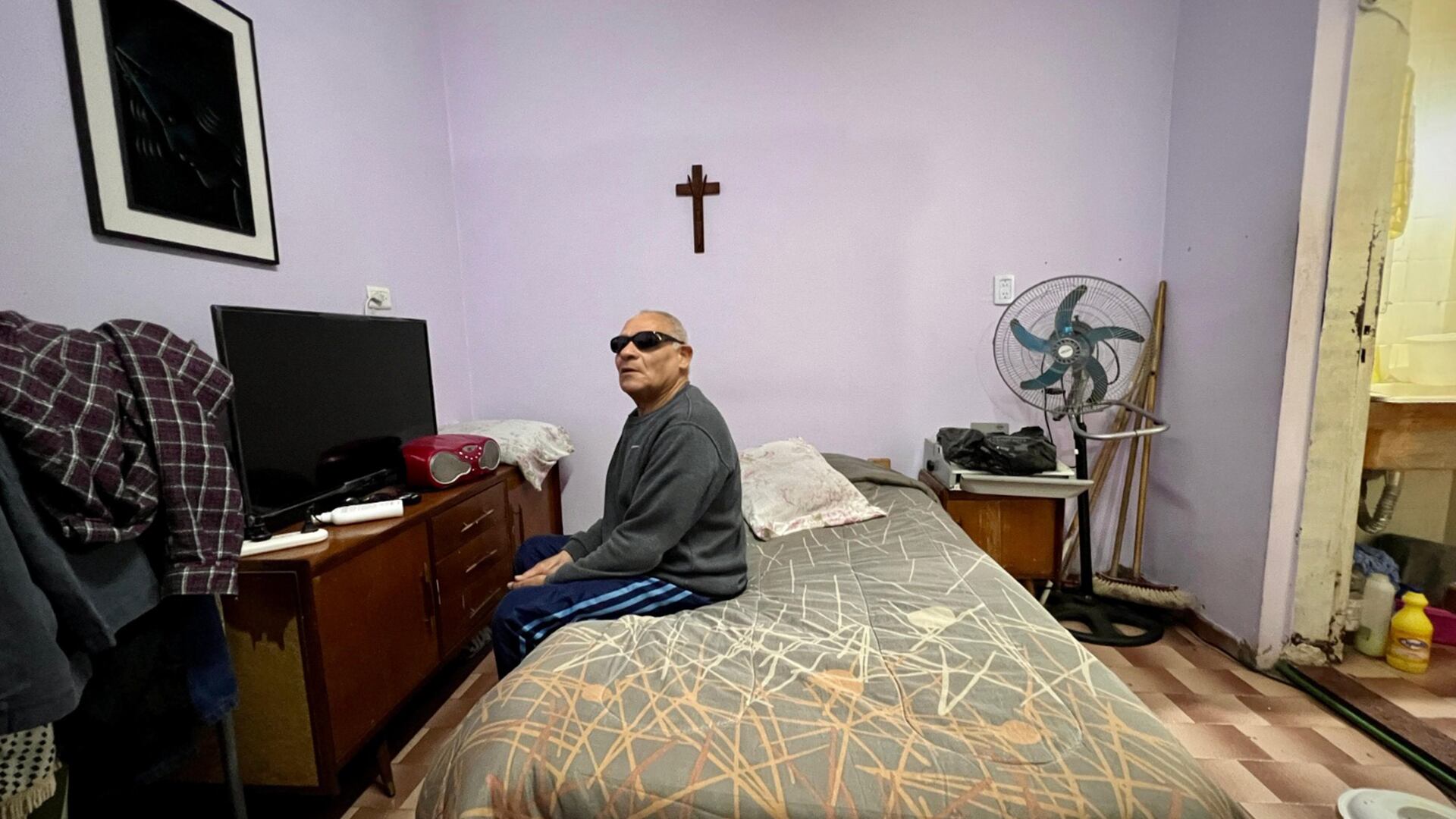 Marcelo Sández tiene 69 años. Perdió la vista a los 22, luego de un viaje a Mar del Plata para celebrar con amigos el triunfo de Argentina en el Mundial 1978 (Fotos/Gentileza Gobierno de la Ciudad)