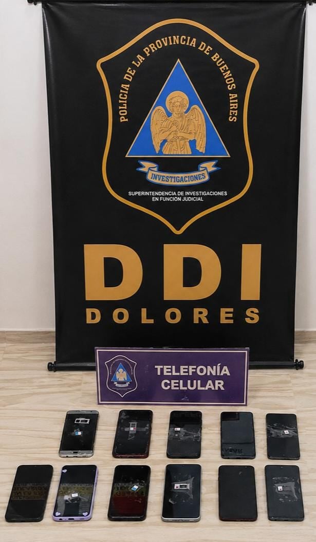 Los once aparatos secuestrados tras los allanamientos