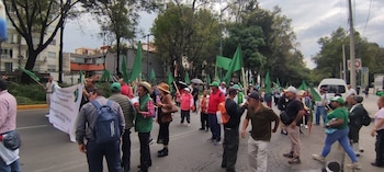 manifestación en Semarnat