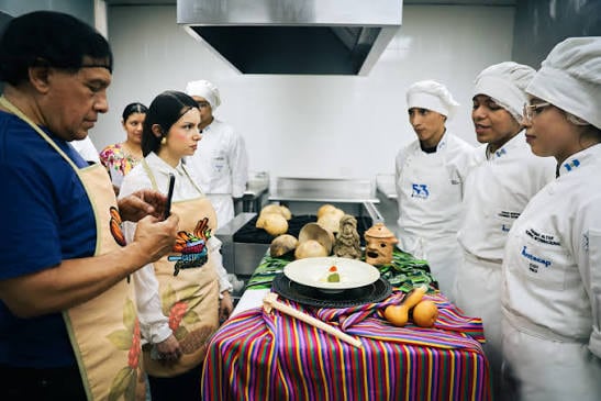 La Feria Alimentaria 2026 abrió en Guatemala su trigésima edición con más de 120 empresas y más de 200 stands del sector gastronómico y alimentario. (Cámara de Industria de Guatemala)