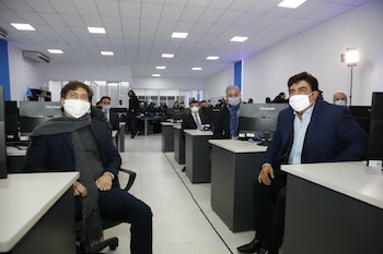 A través de un monitoreo