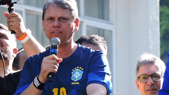 Eduardo Bolsonaro pierde su pasaporte