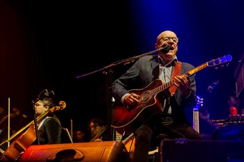 Juan Carlos Baglietto interpretó "Canción