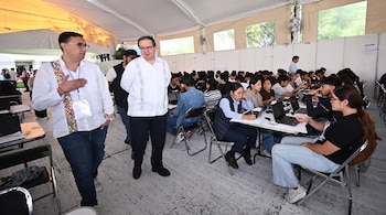 Irregularidades sacuden el examen de ingreso y llevan a la UNAM a revisar el modelo.