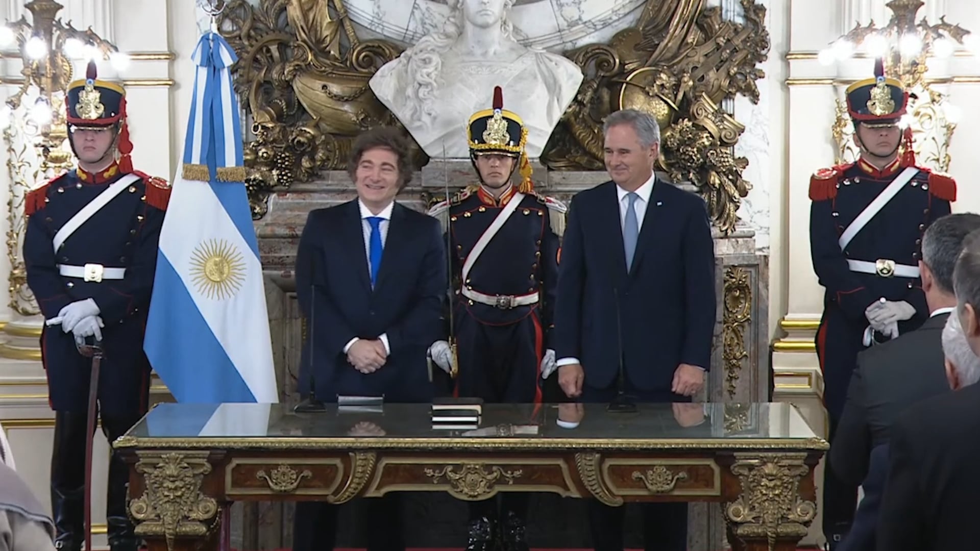 La semana pasada, el presidente Milei le tomó juramento al Ministro de Relaciones Exteriores, Pablo Quirno