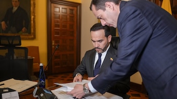 Abelardo de la Espriella ordenó cerrar oficinas de ProColombia para instalarlas en sedes diplomáticas: “Ahorramos unos recursos”
