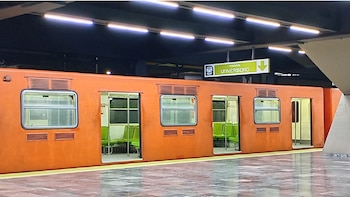 ¿Qué está pasando en el Metro y Metrobús hoy 16 de octubre?