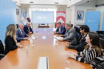 En la reunión también participaron