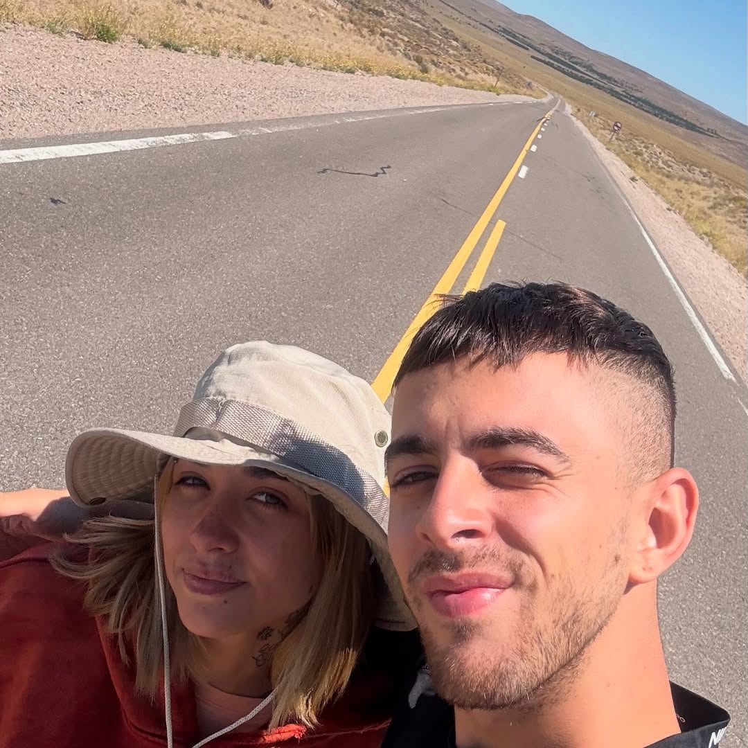 La pareja suele compartir las imágenes de sus viajes y escapadas románticas
