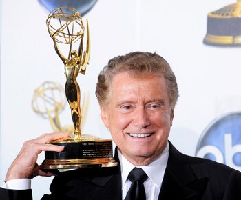 FILE PHOTO: Regis Philbin posando