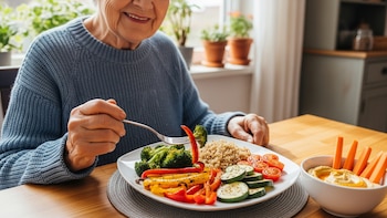 Una dieta basada en vegetales reduce el riesgo de demencia, incluso si se adopta en edades avanzadas