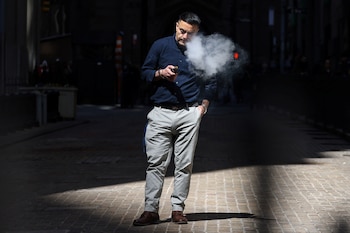 El costo total del tabaquismo por persona en Nueva York, incluyendo gastos directos y ocultos, supera los USD 5,78 millones (REUTERS/Kylie Cooper)