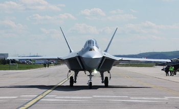 01/05/2023 HANDOUT - 01 May 2023, Turkey, Kahramankazan: The national combat fifth-generation aircraft "KAAN" is introduced during "the Century of the Future" event at the headquarters of the Turkish Aerospace Industries. Photo: -/Turkish Presidency/dpa - ATTENTION: editorial use only and only if the credit mentioned above is referenced in full
POLITICA INTERNACIONAL
-/Turkish Presidency/Dpa