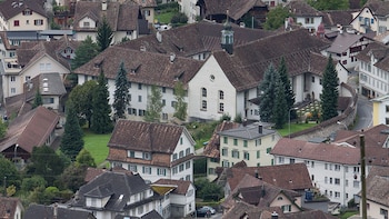 Schwyz registra 125 millonarios por