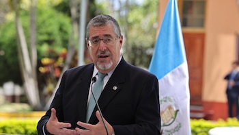 Gobierno de Guatemala fija el marco legal para la ayuda de Washington y descarta mensajes por la vía pública
