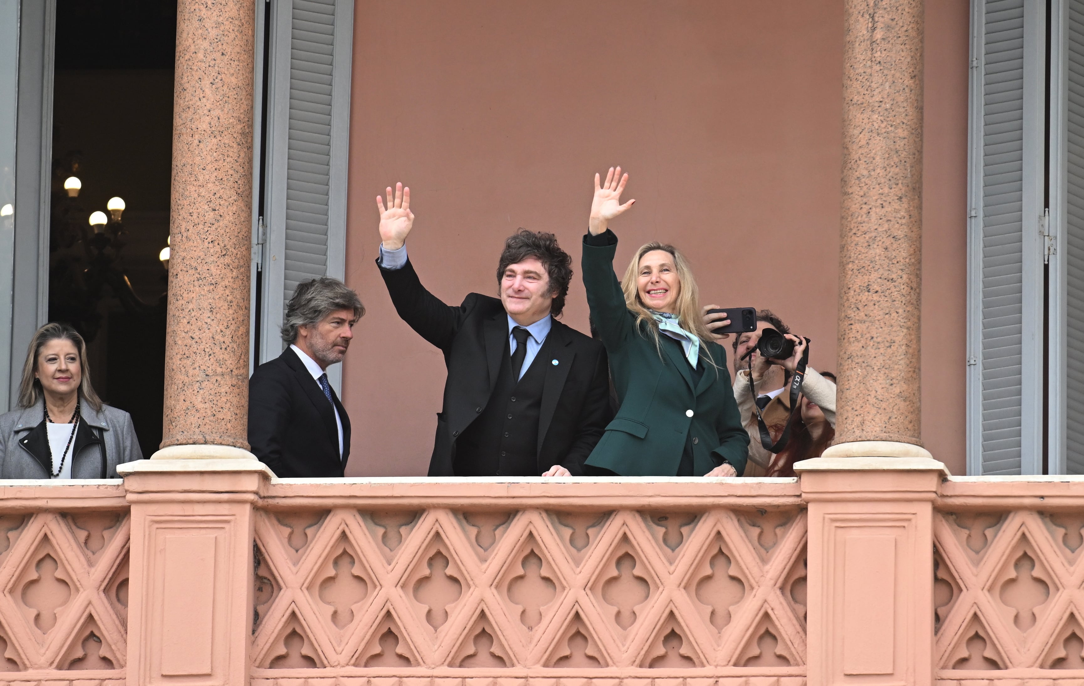 Milei ofreció a la Selección el Balcón de la Casa Rosada y se comprometió a que no haya nadie de la política allí para que la Selección pueda celebrar con la gente