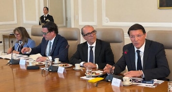 El presidente Abelardo de la Espriella coordinó una estrategia interinstitucional contra el tráfico de migrantes y la falsificación de identidades - crédito Registraduría Nacional del Estado Civil
