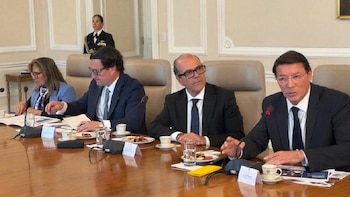 Gobierno De la Espriella reveló la estrategia para combatir el tráfico de migrantes y falsas identidades
