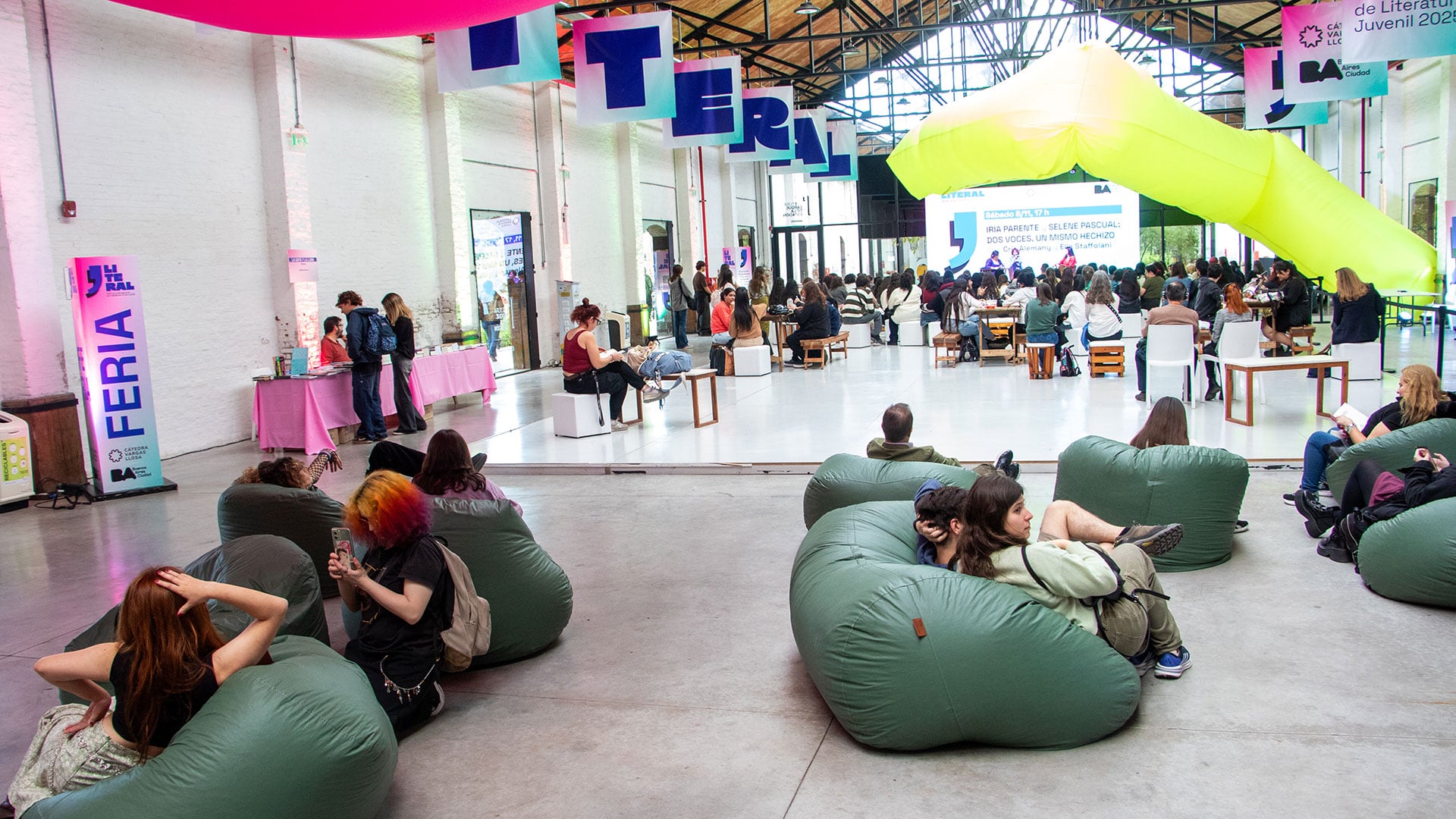 El festival Literal vuelve a Buenos Aires con una grilla de bookfluencers y la visita de la mexicana Flor Salvador, autora de ‘Boulevard’
