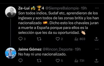 Los jugadores de críquet de