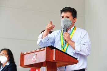 Pedro Castillo logra el 66%