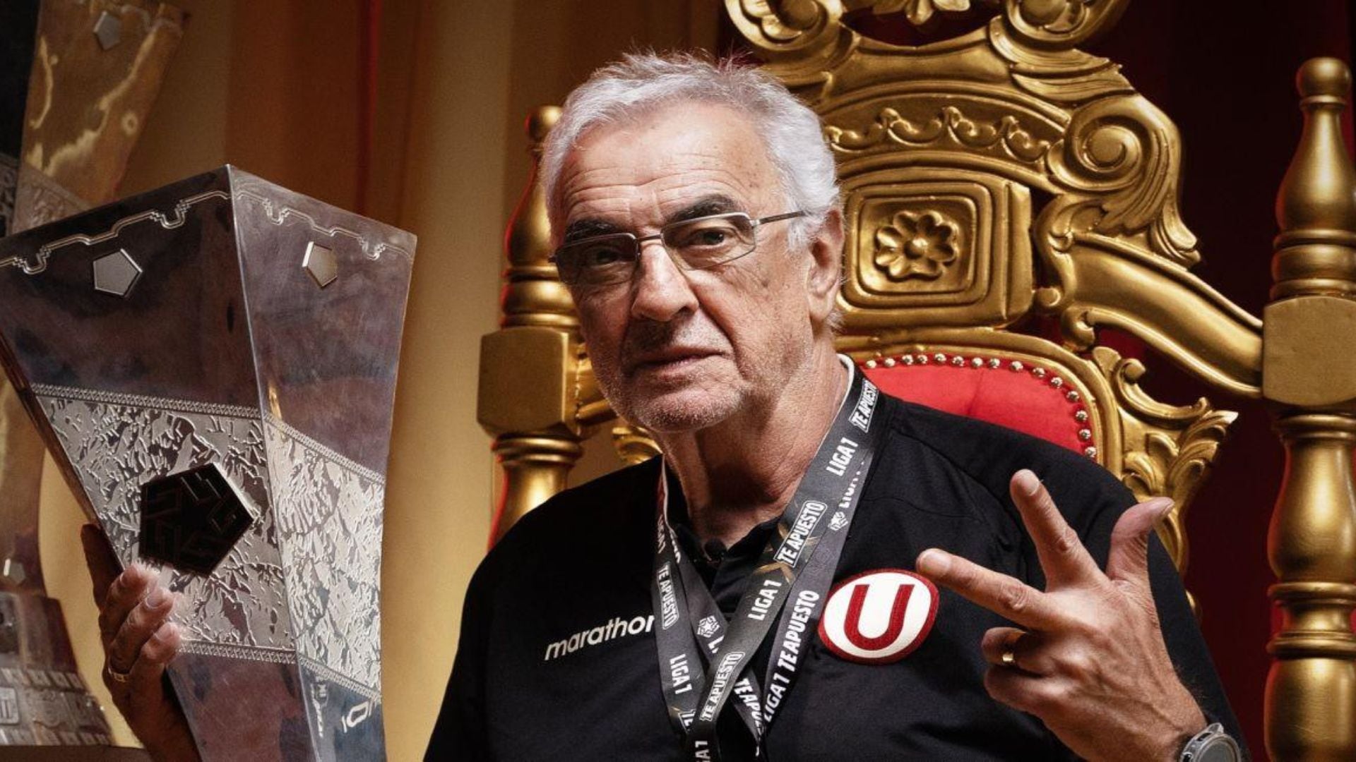 Jorge Fossati responde si volvería a Universitario previo al clásico con Alianza Lima.