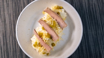 La mejor ensaladilla rusa de todas se hace en Málaga y lleva ventresca, piparras y un toque de mostaza