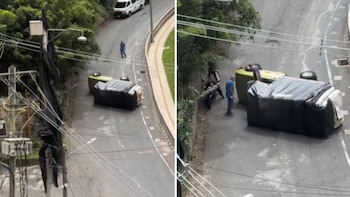 Nuevo accidente en peligrosa vía de Sabaneta, al sur de Medellín: camión de acarreos se volcó en la loma del “sube o no”