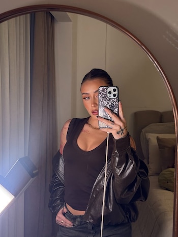 Las sensuales fotos de Tuli Acosta que impactaron a sus fans